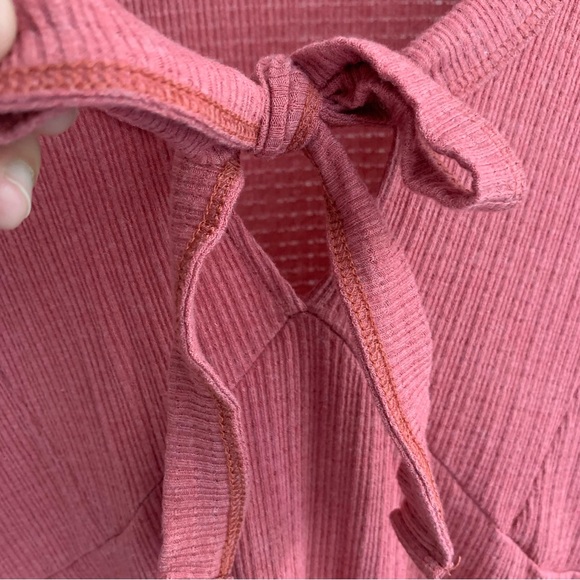 • [Altar’d State] Keyhole Tie Top • - Picture 5 of 12